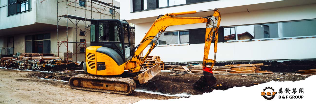 backhoe vs mini excavator